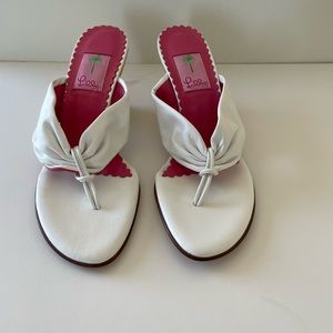 Original Lilly Pulitzer women’s thong-style sandals